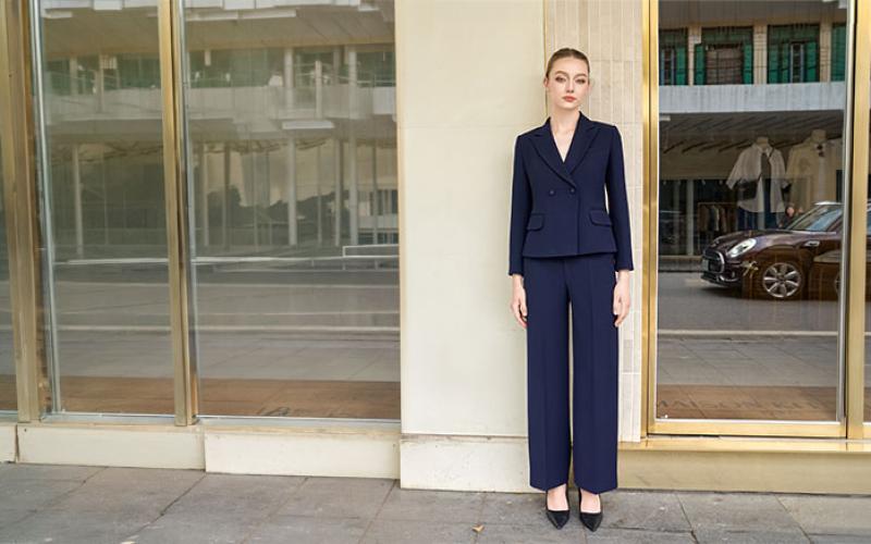 Mặc gì khi gặp khách hàng? Chọn suit đúng hoàn cảnh | Mai Taylor