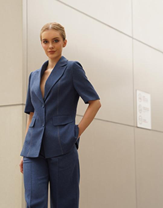 Set vest xanh navy tay lỡ – Thanh lịch hiện đại