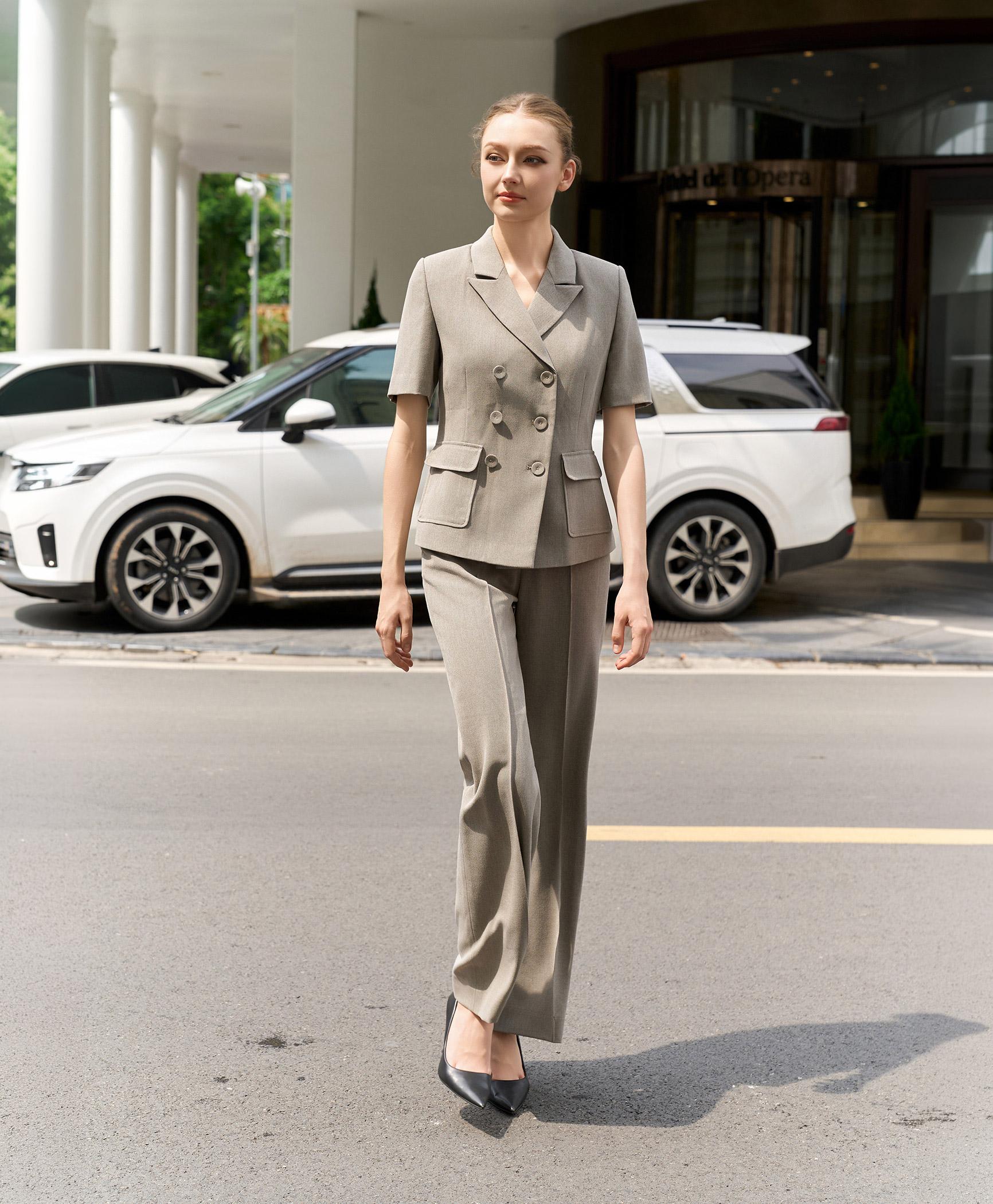 Bộ suit quần nữ tay ngắn xám ghi